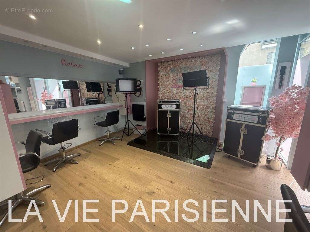 Commerce à PARIS-15E