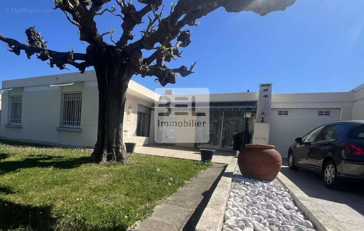 Maison à PONT-SAINT-ESPRIT