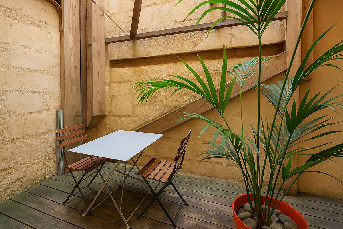 Appartement à BORDEAUX