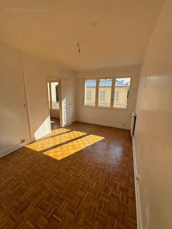 Appartement à VERSAILLES