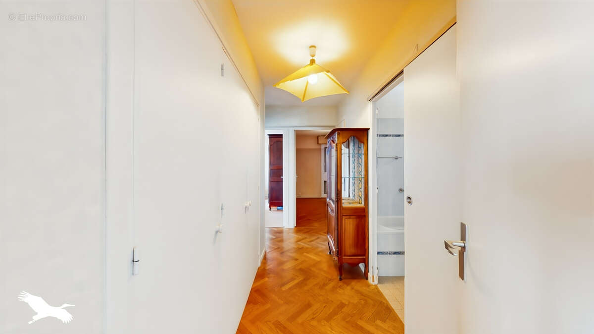 Appartement à MARSEILLE-9E