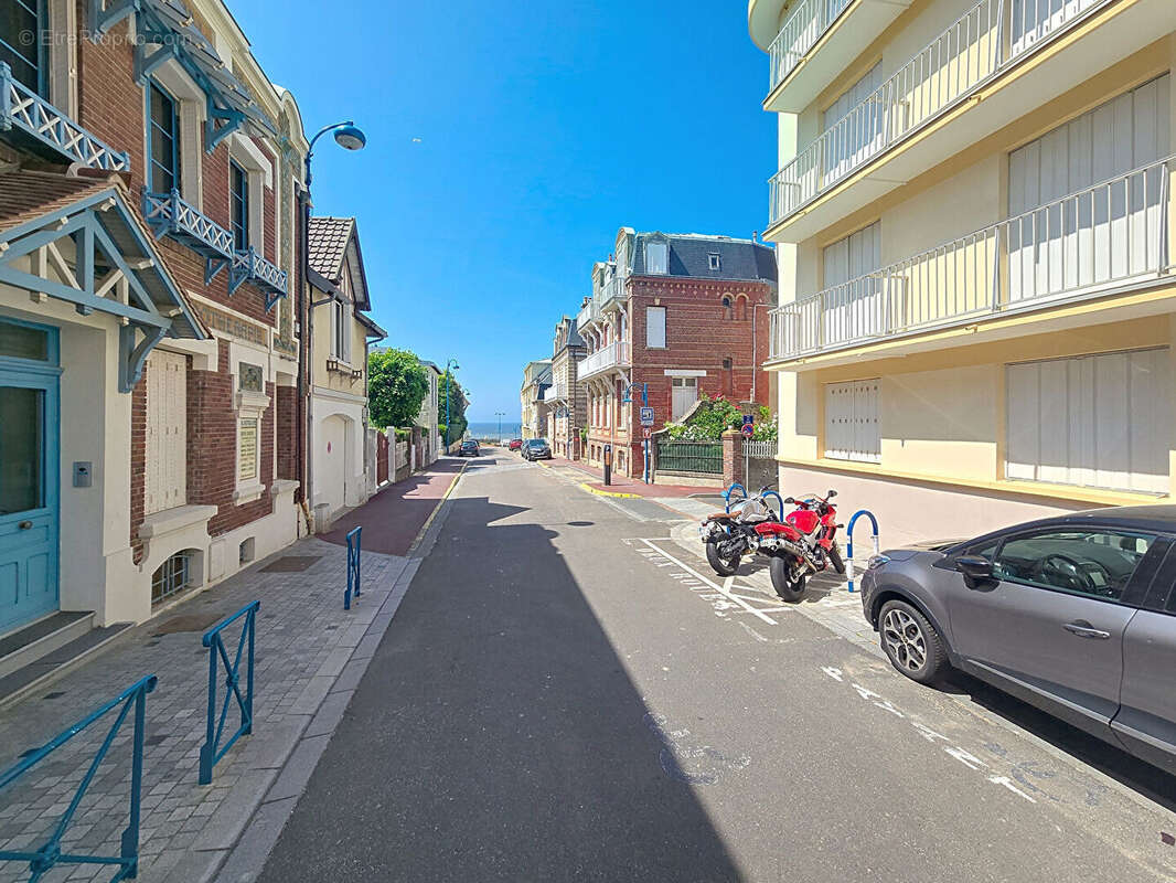 VILLERS SUR MER - Appartement EN SOUPLEX, proche plage et centre ville - photo 2