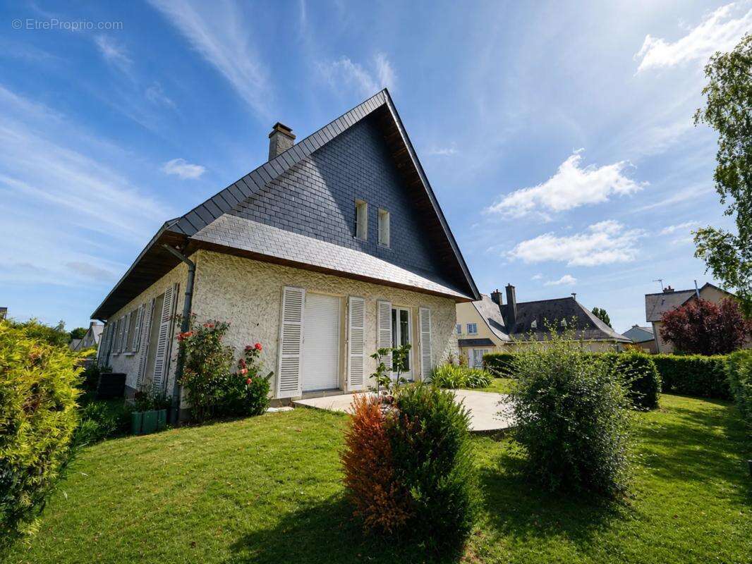 Maison 10 pièces 260 m2 - L'Hermitage - photo 12