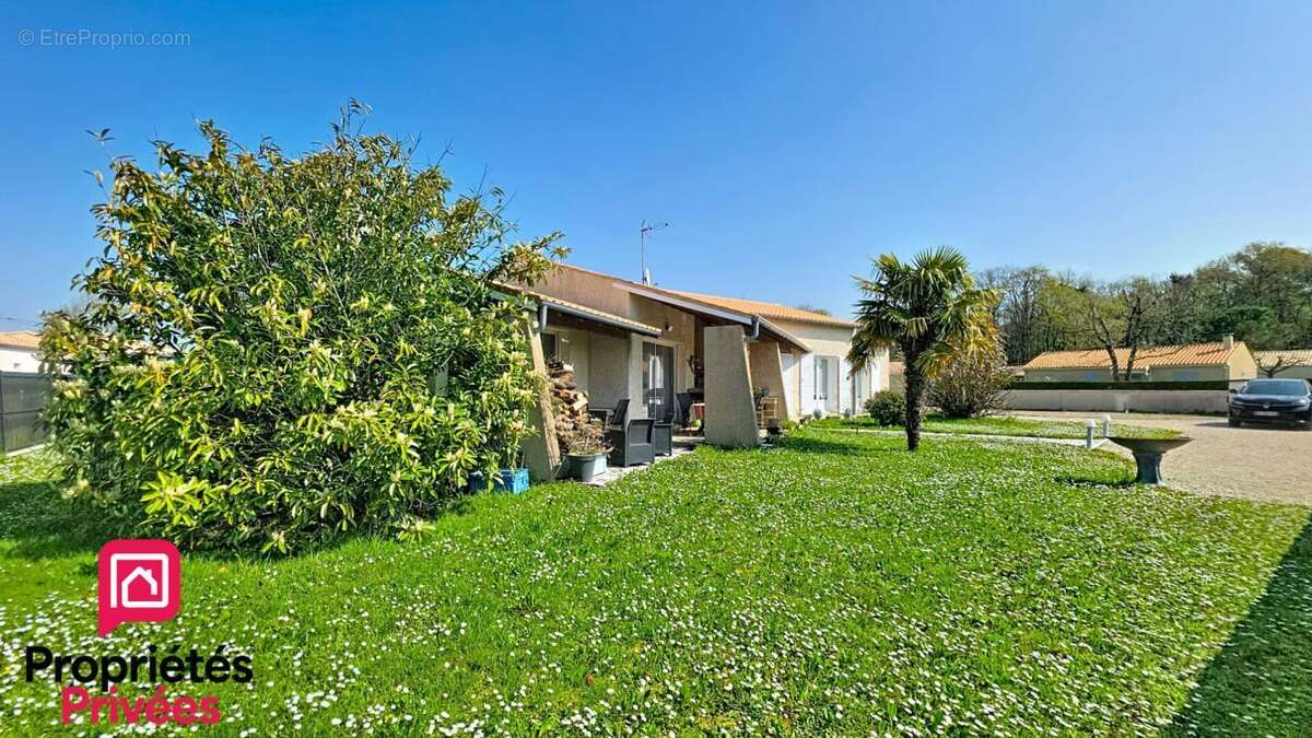 Maison  5 pièce(s) 127,50m2 - photo 2
