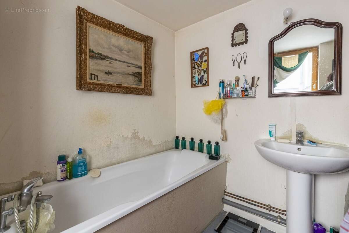 Appartement à PARIS-2E