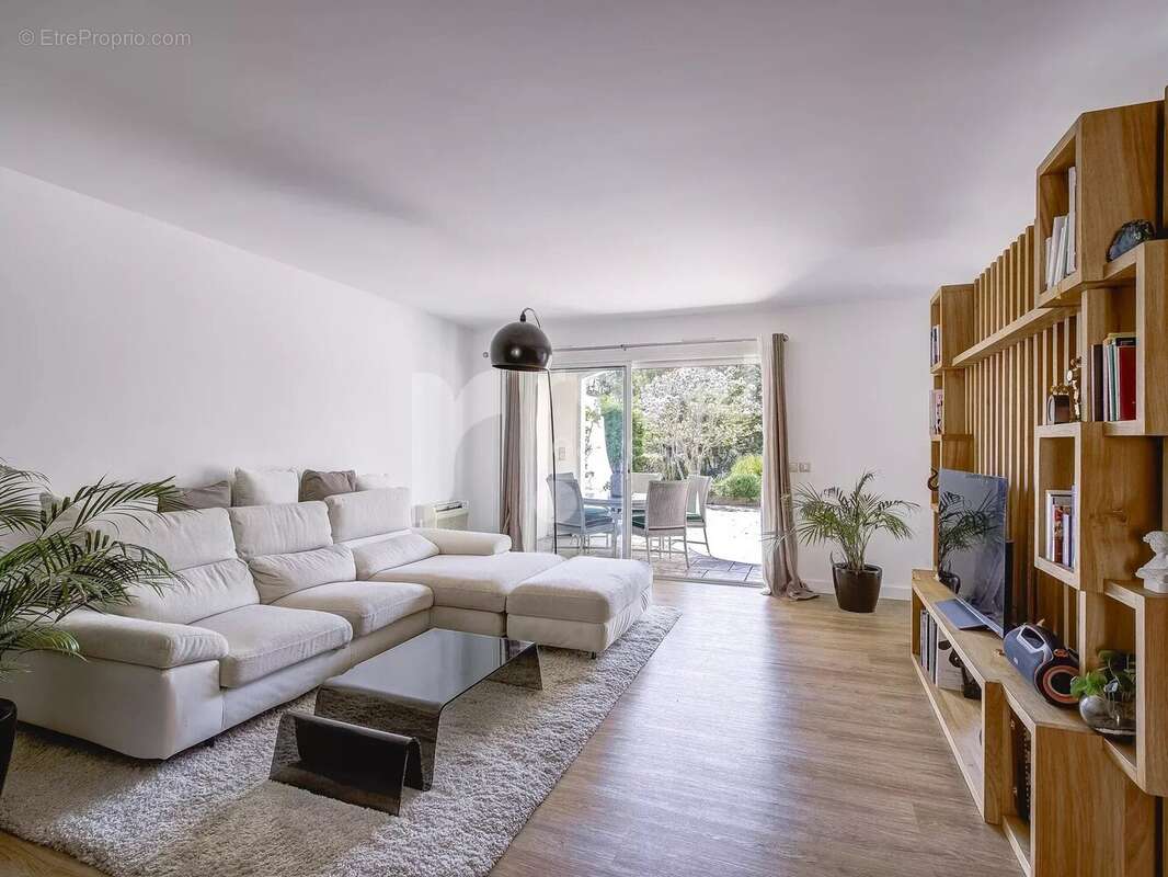 Maison à MOUGINS