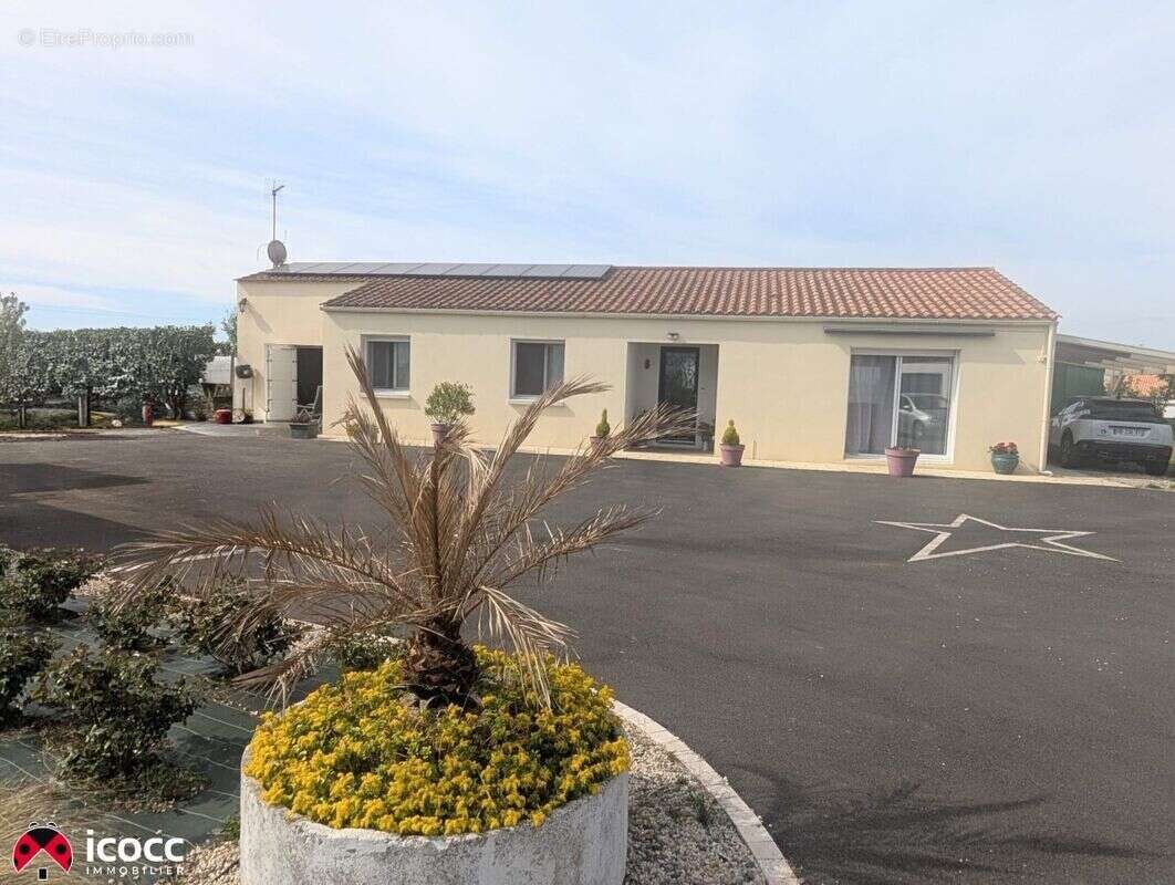 Maison à LA BRETONNIERE-LA-CLAYE