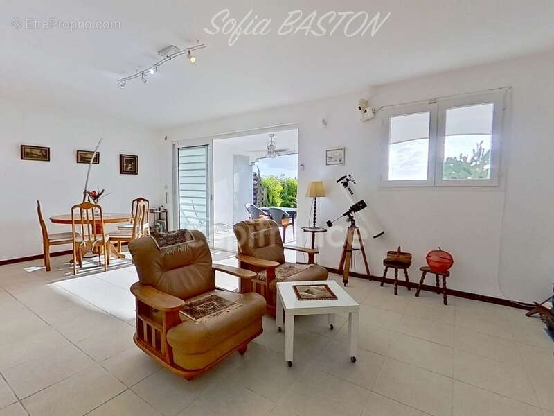 Appartement à LES TROIS-ILETS
