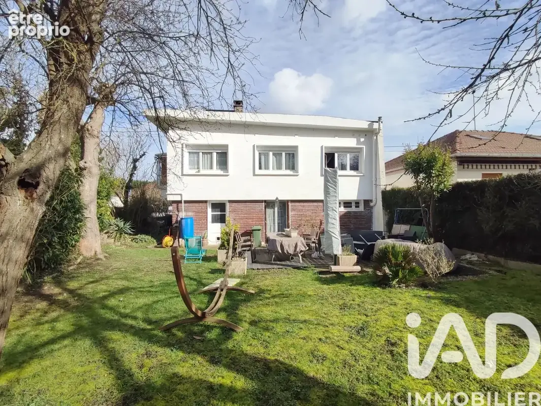 Photo 1 - Maison à EZANVILLE