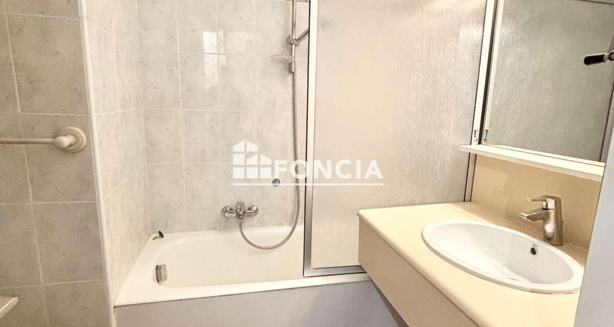 Appartement à SAINT-RAPHAEL