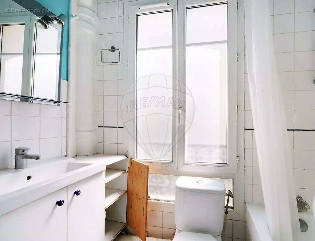 Appartement à PARIS-10E