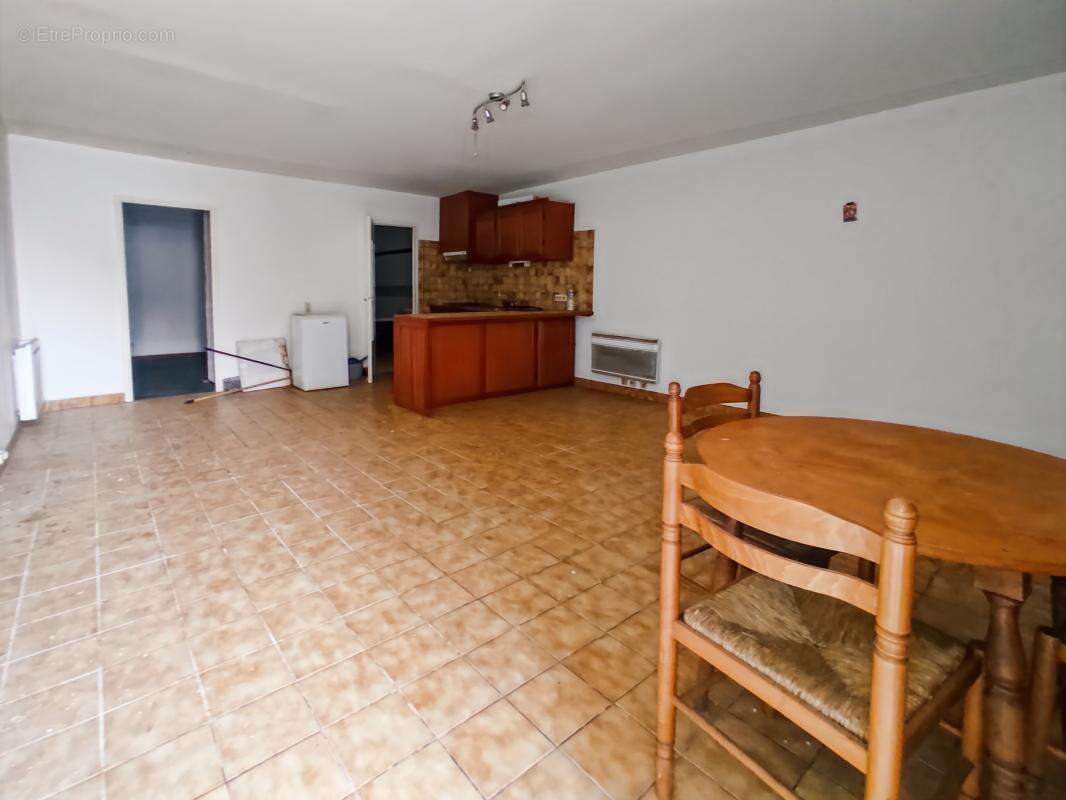 Appartement à SAINT-ASTIER