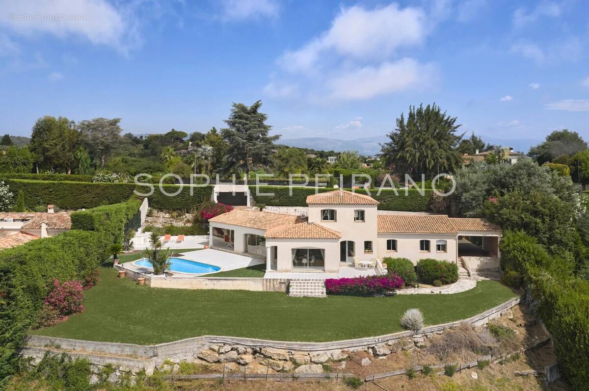 Super cannes - villa fort potentiel avec vue mer - photo 9