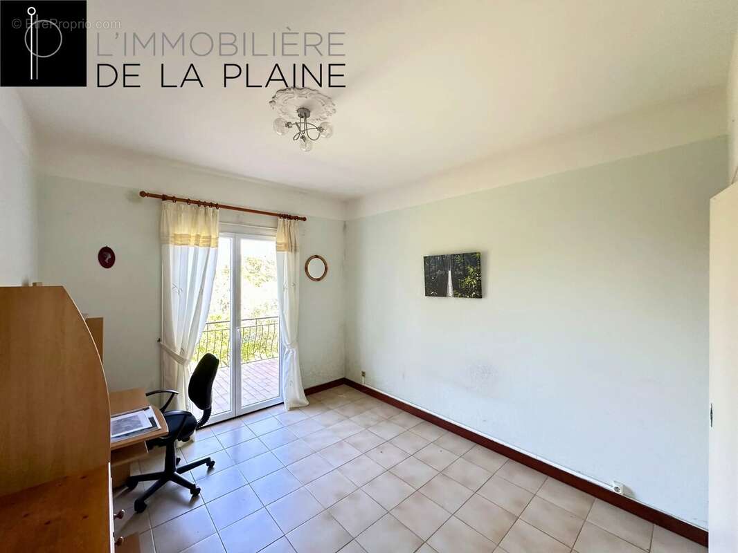 Maison à SANTA-MARIA-POGGIO