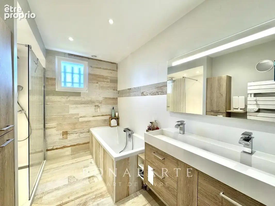 Maison familiale - 199 m² - photo 12