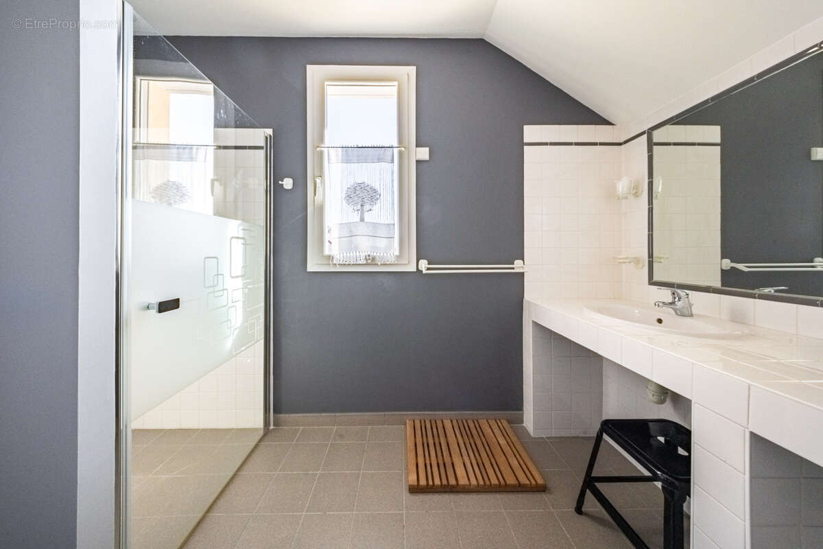 Maison à VELARS-SUR-OUCHE