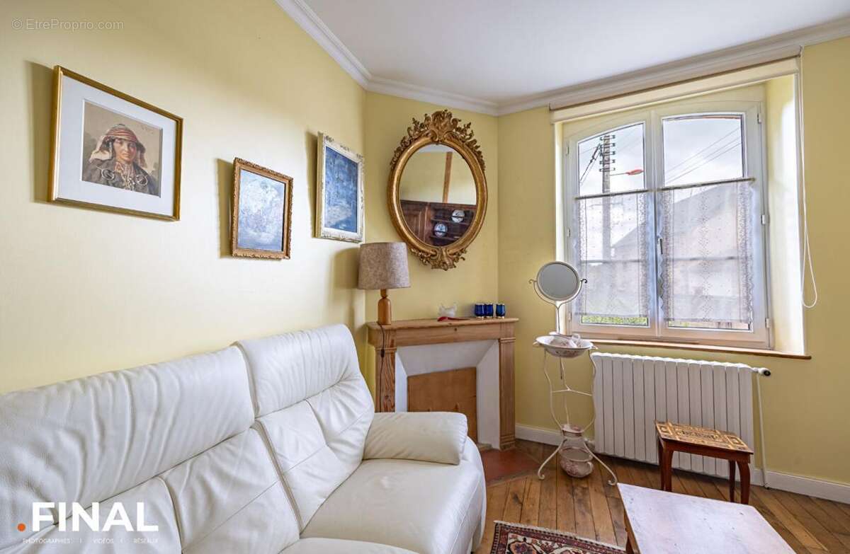 Maison à WARMERIVILLE