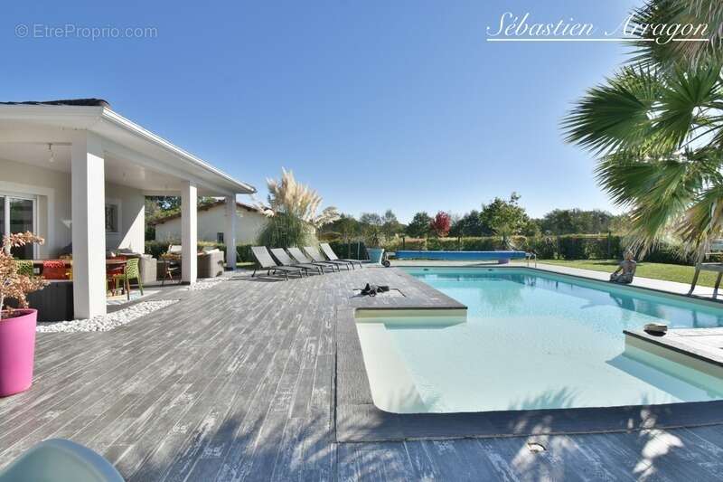 Villa d’architecte contemporaine à 10 minutes d’Agen – Calme, volumes et prestations haut de gamme (47) - photo 19