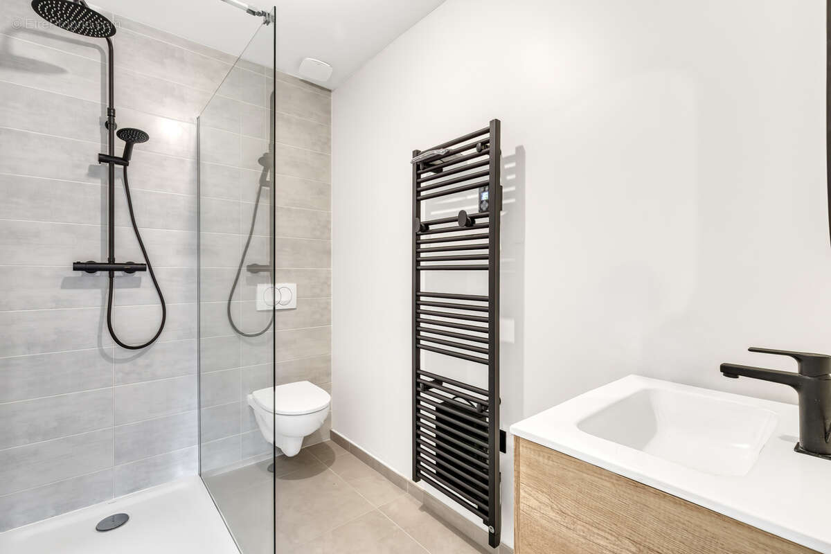 Appartement à AIX-LES-BAINS