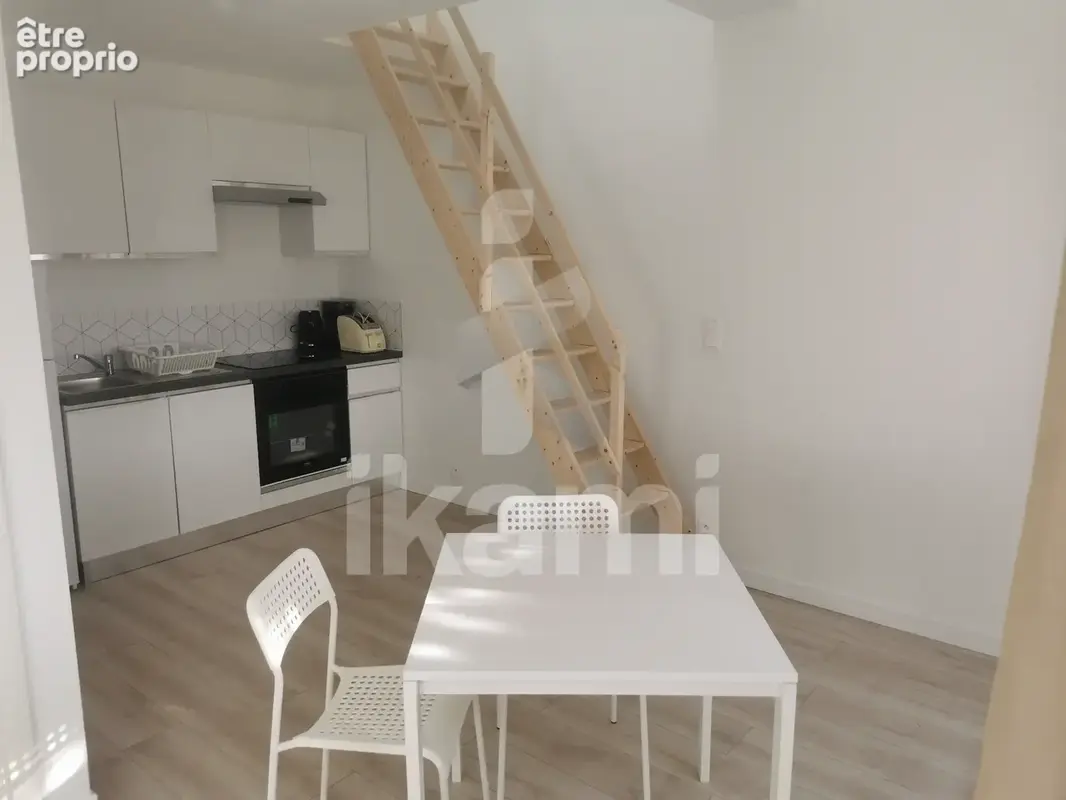 Appartement 1 pièce 33 m² à vendre à Bourg-Les-Valence (26500) - photo 2
