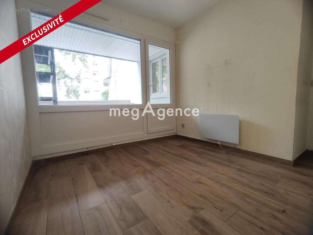 Grand T2 lumineux avec extérieur (terrasse et balcon) – Proche  Charpennes / tête d'or - photo 5