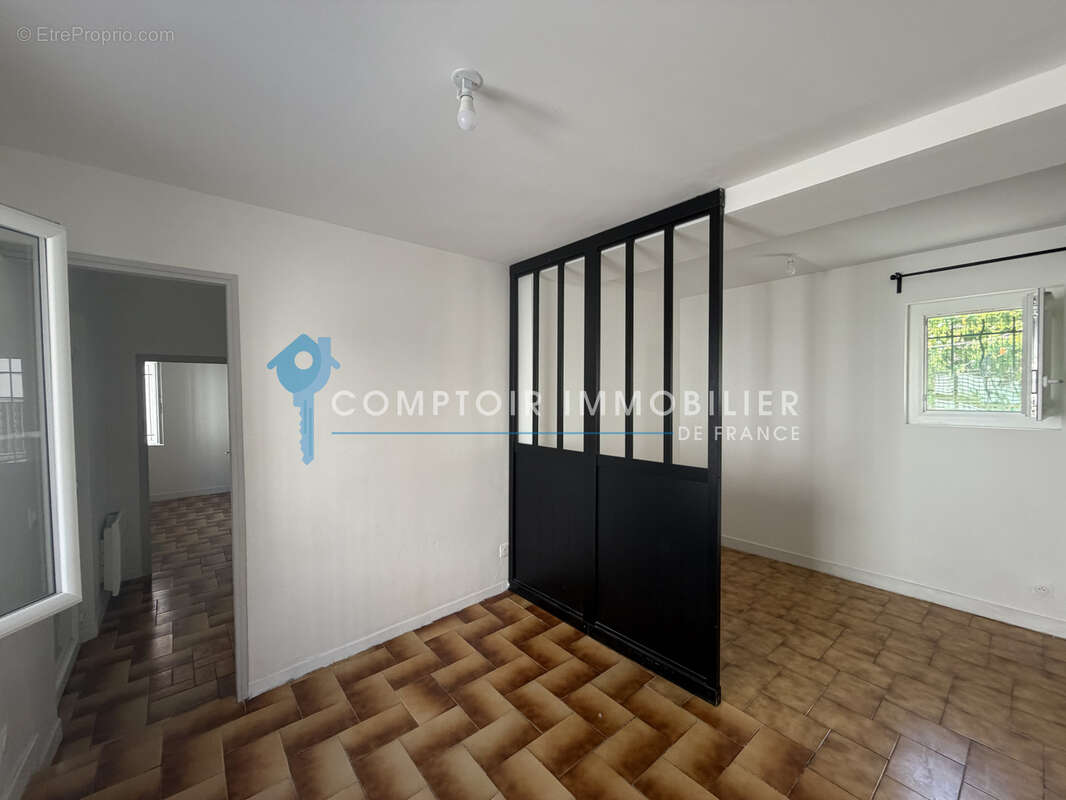 À vendre   nîmes   fac vauban   studio 28 m2 - photo 2
