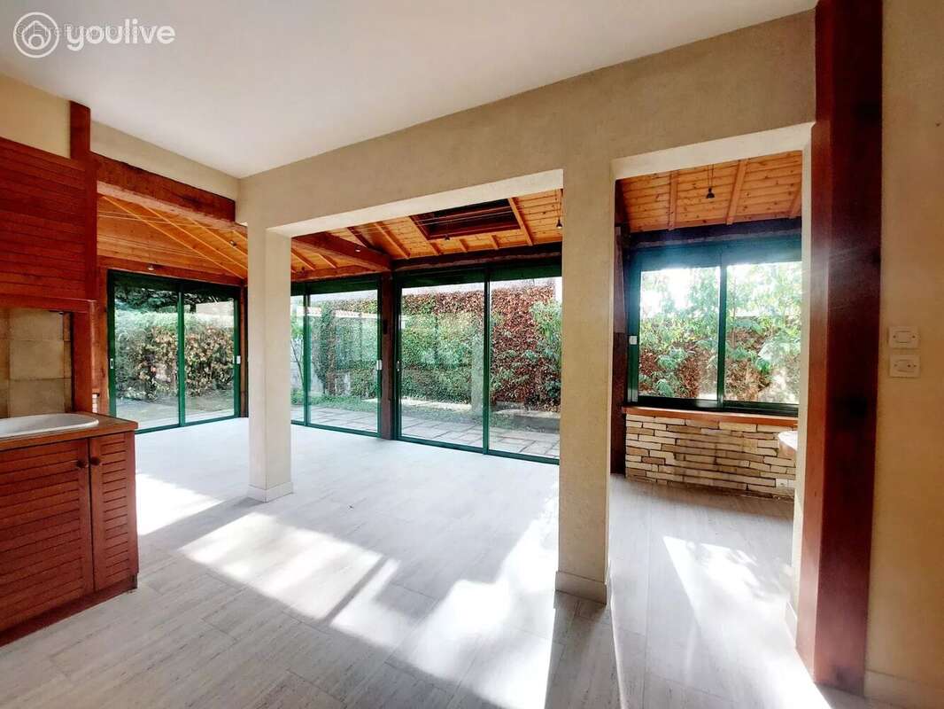 Maison à SAINT-PHILBERT-DE-BOUAINE