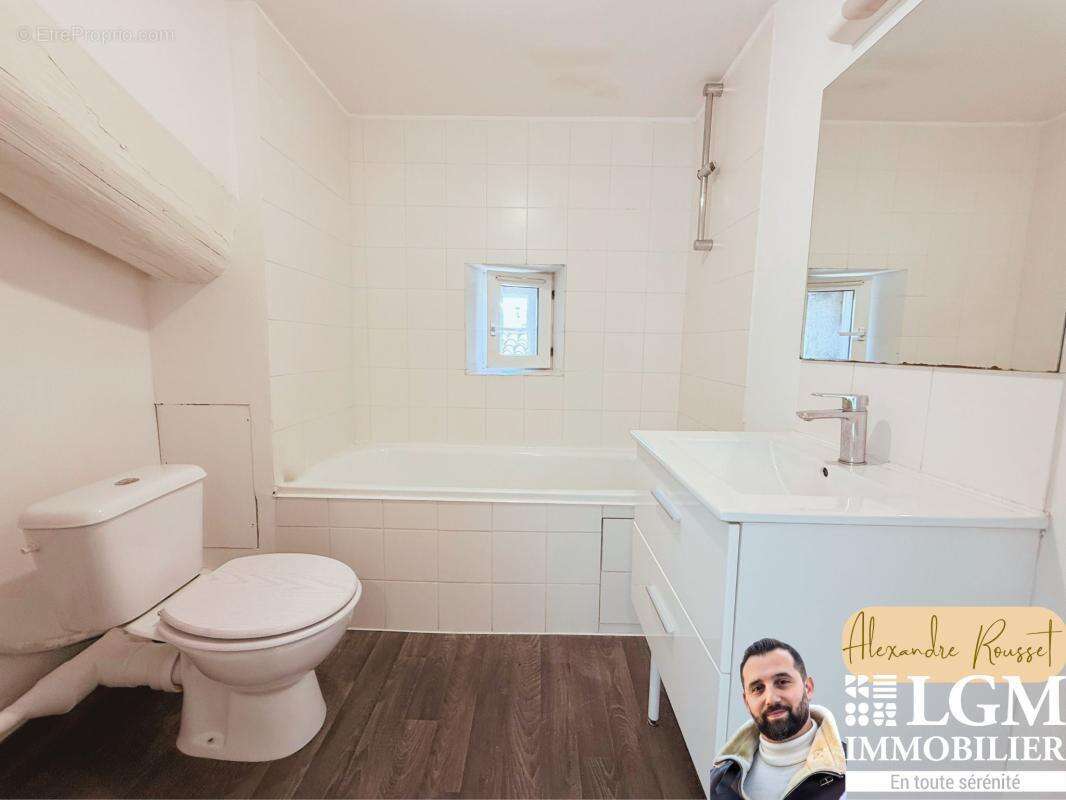 Appartement à LA CALMETTE