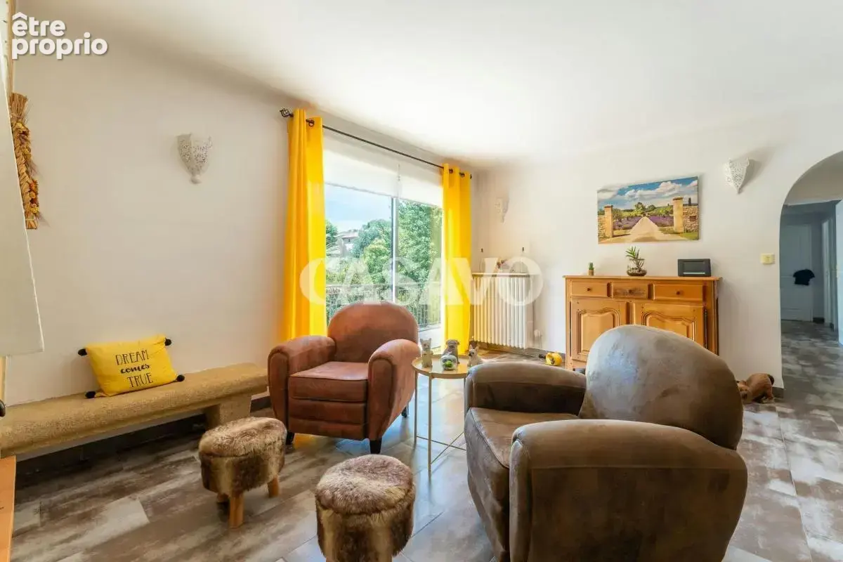 Vente Maison 6 pièces de 210m² - 13090 Éguilles - photo 6
