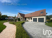 Photo 1 - Maison à MENNECY