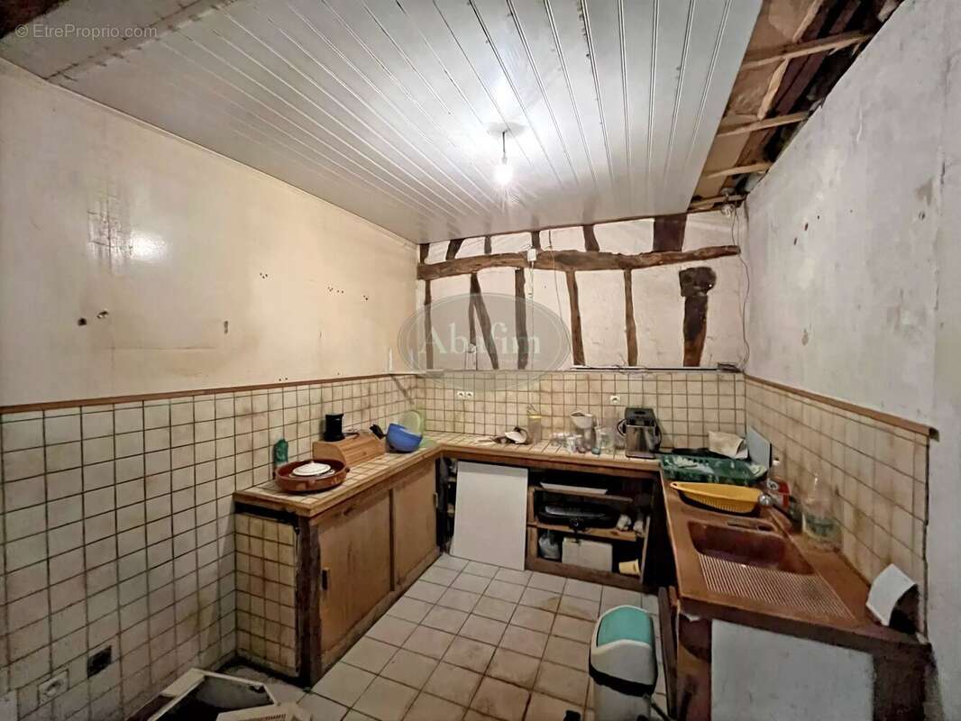 Maison à VIC-FEZENSAC