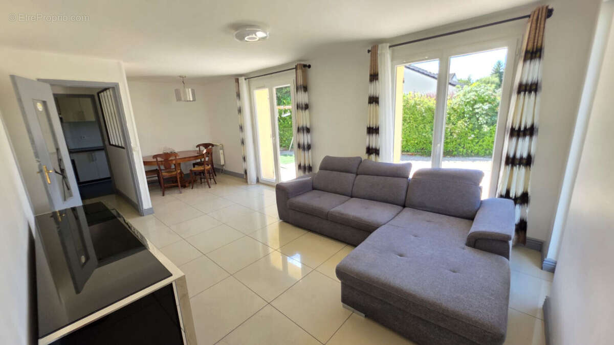 Maison 91 m² à Luzarches  - photo 4