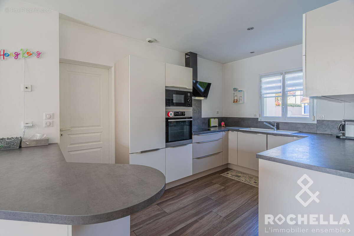 Maison 155 m² à Perigny  - photo 3
