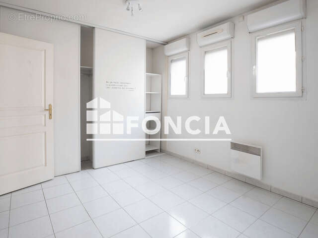 Appartement à VALLAURIS