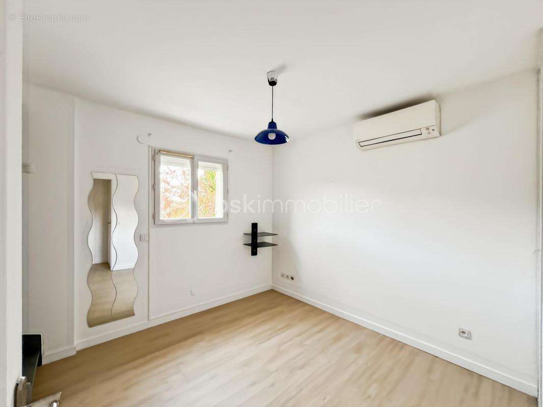 Maison à LIMEIL-BREVANNES