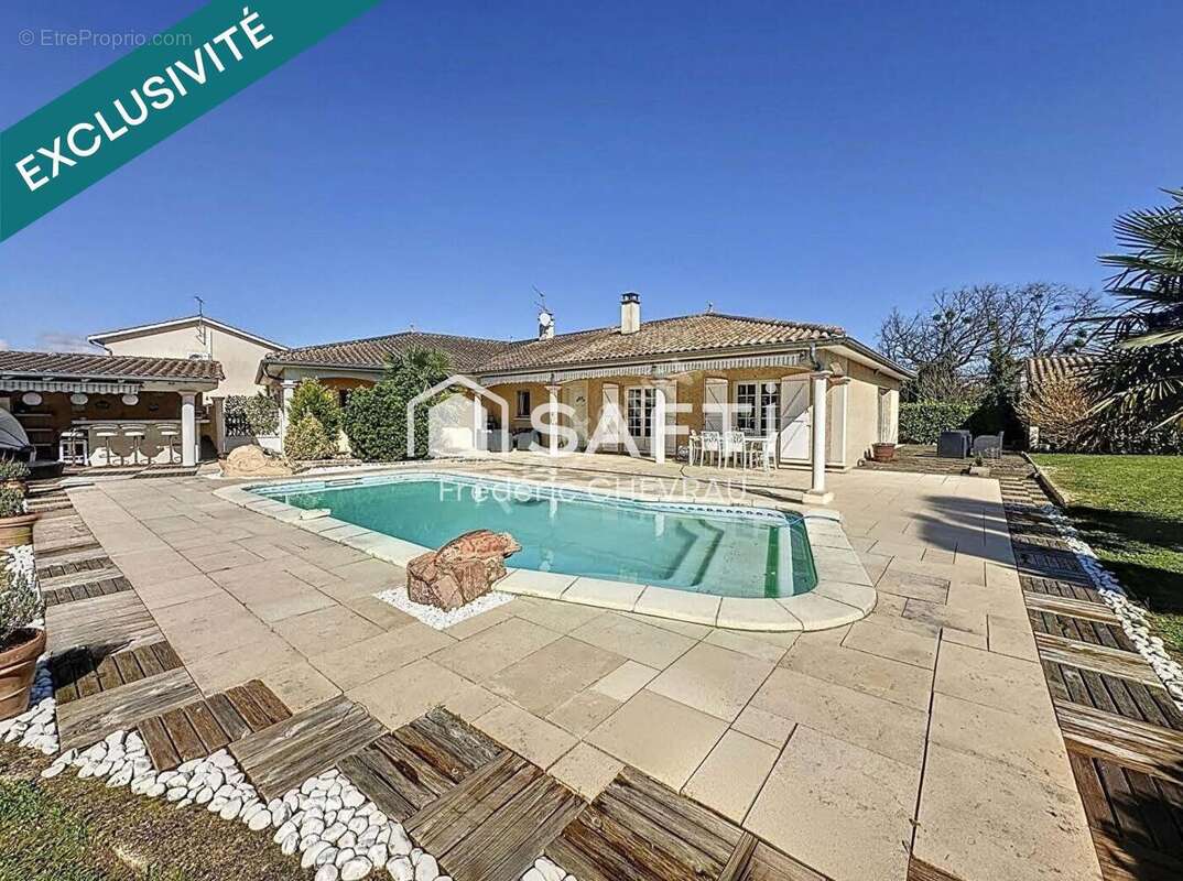 Photo 2 - Maison à CHARNAY-LES-MACON