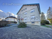 Appartement à NEUFCHATEAU