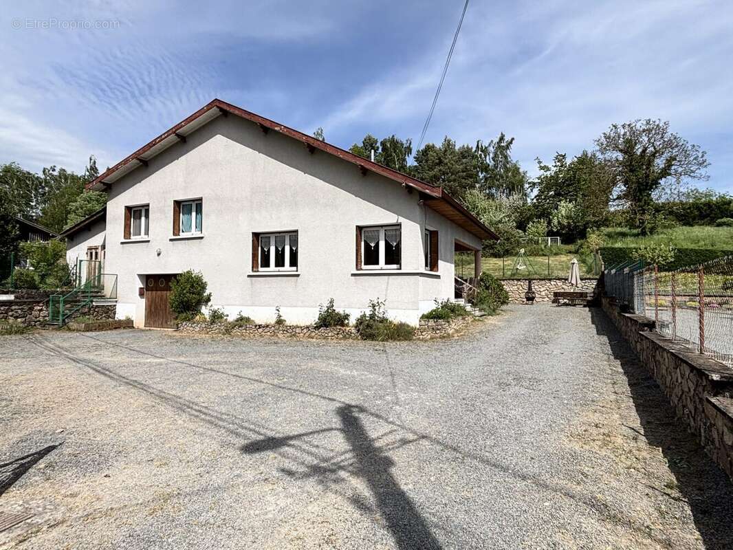 Maison 96 m² à Ouroux  - photo 2