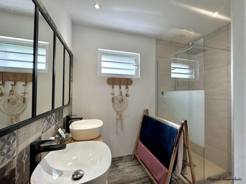 Maison à SAINTE-ANNE