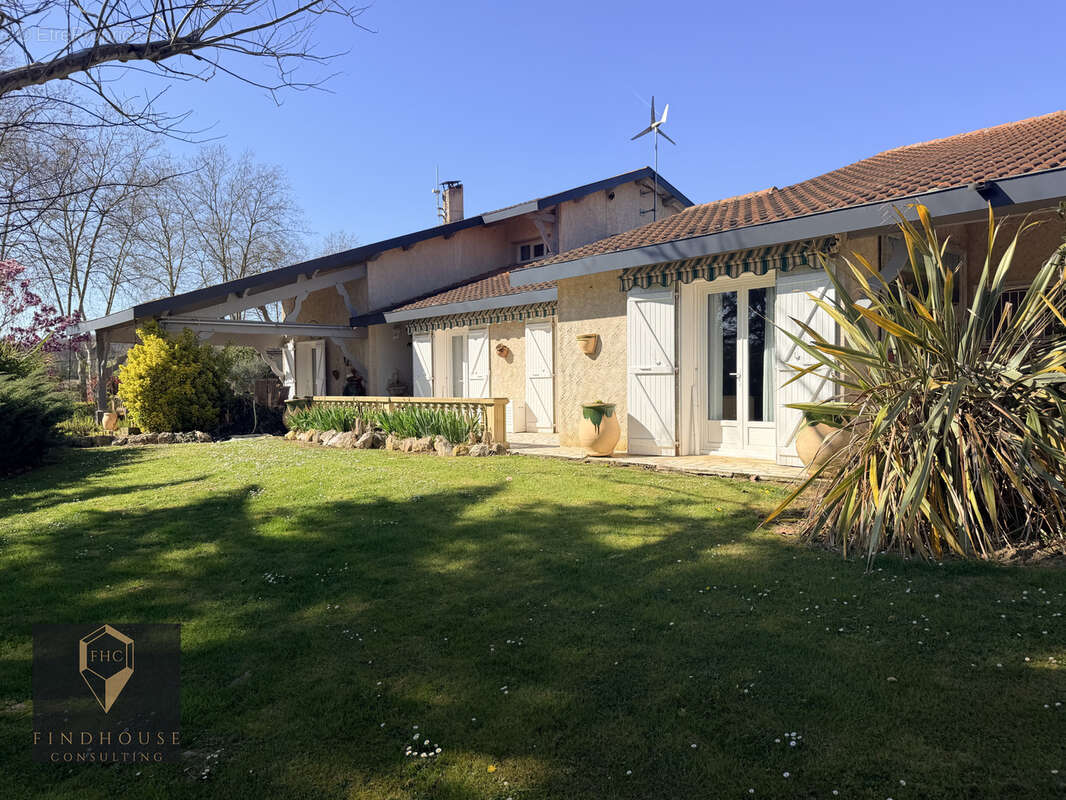 Maison à L'ISLE-EN-DODON