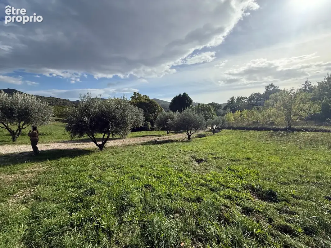 En EXCLUSIVITE Ancien Mazet de 93m2 + 40m2 de Stockage + Source le tout sur 6022m2 de terrain avec vue - photo 21