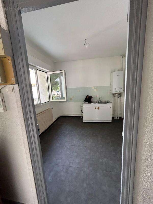 Vends maison individuelle type 3 - photo 5