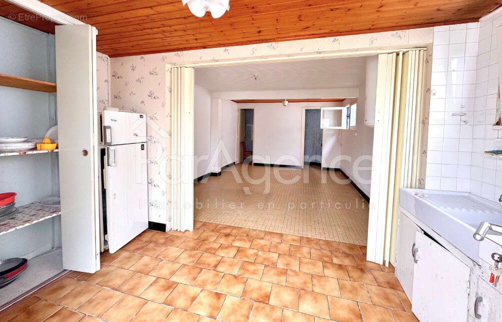 Maison à VAUX-SUR-MER