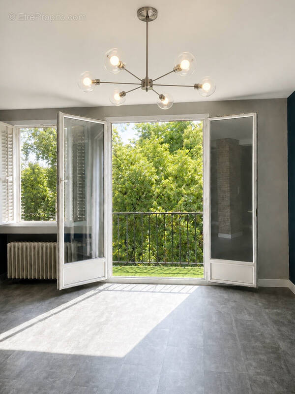 T3 de 80 m2 avec balcons et garage - Berges  de l'Allier - photo 1