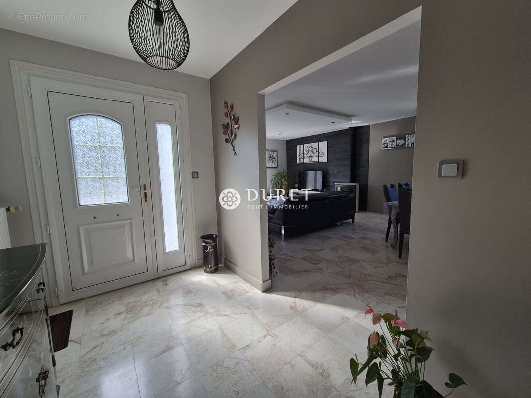 Maison à SAINTE-FLAIVE-DES-LOUPS