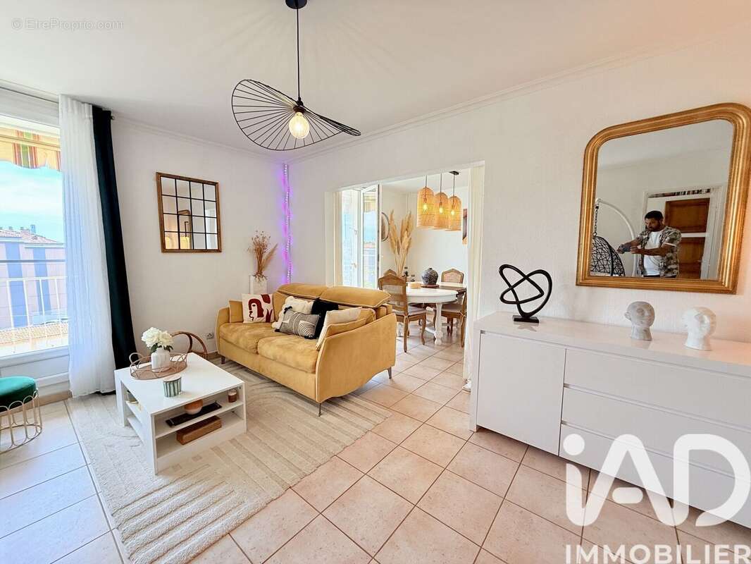 Appartement 74 m² à Toulon  - photo 4