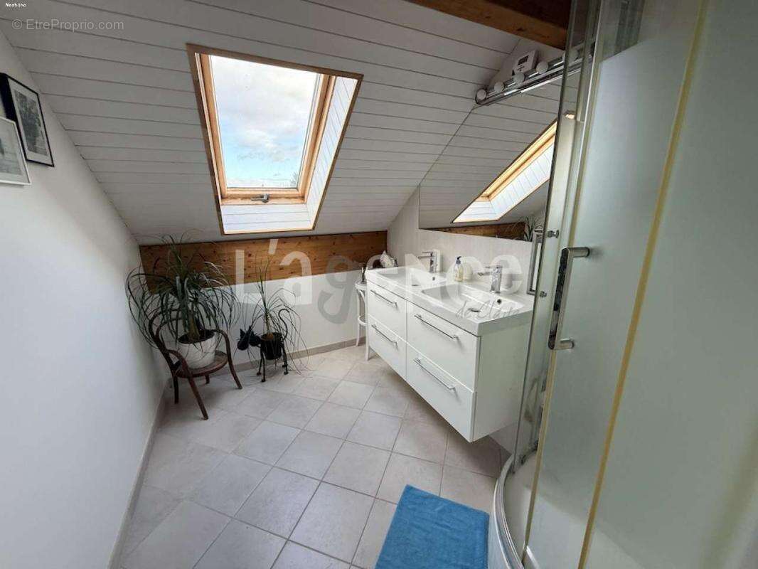 Maison à CLAYE-SOUILLY