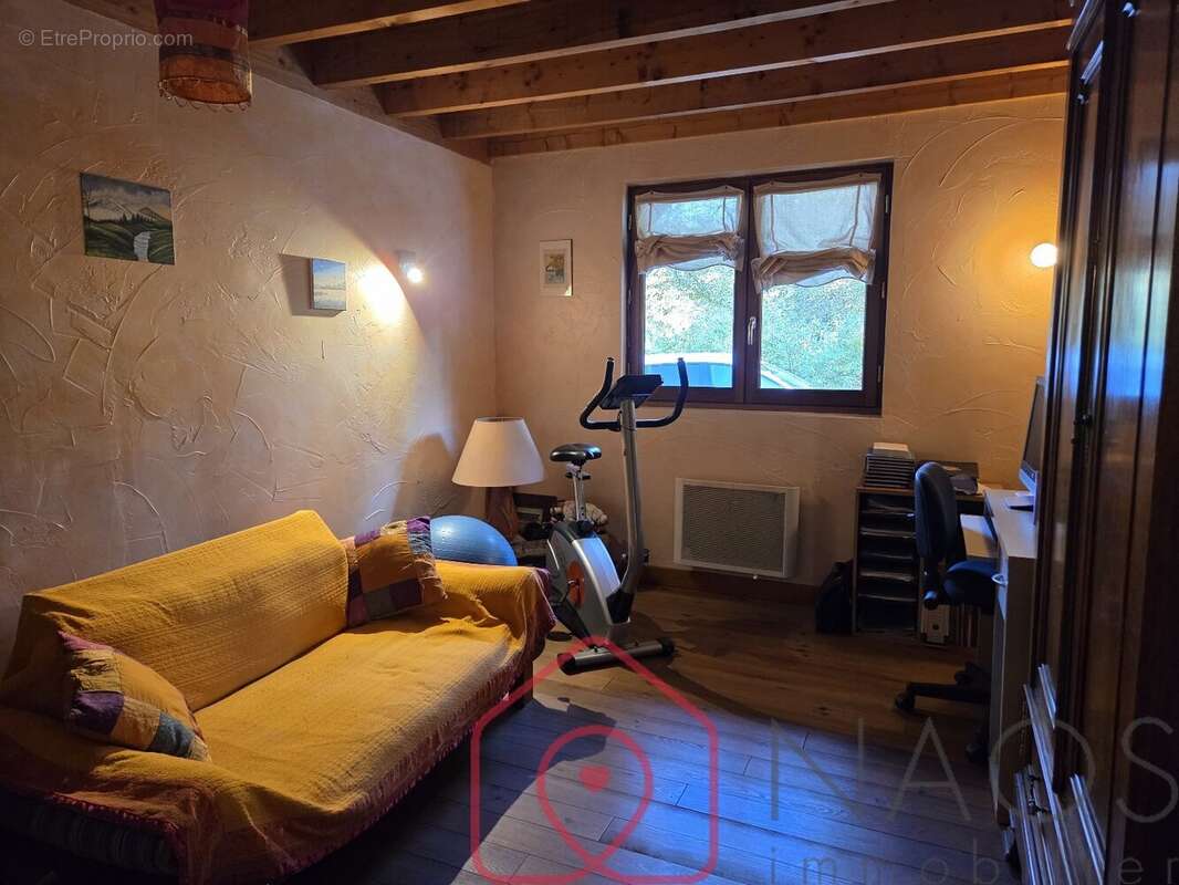 Maison à LABOUHEYRE