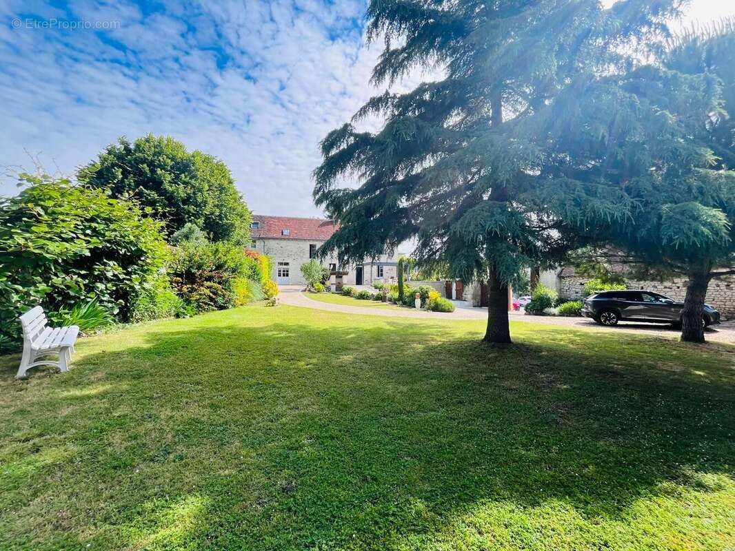 Maison à MARIGNY-MARMANDE