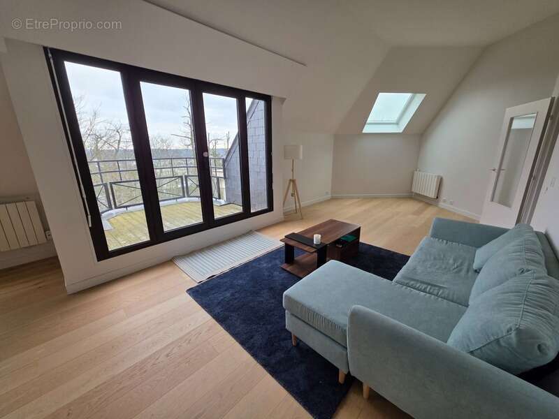 Appartement à VERSAILLES